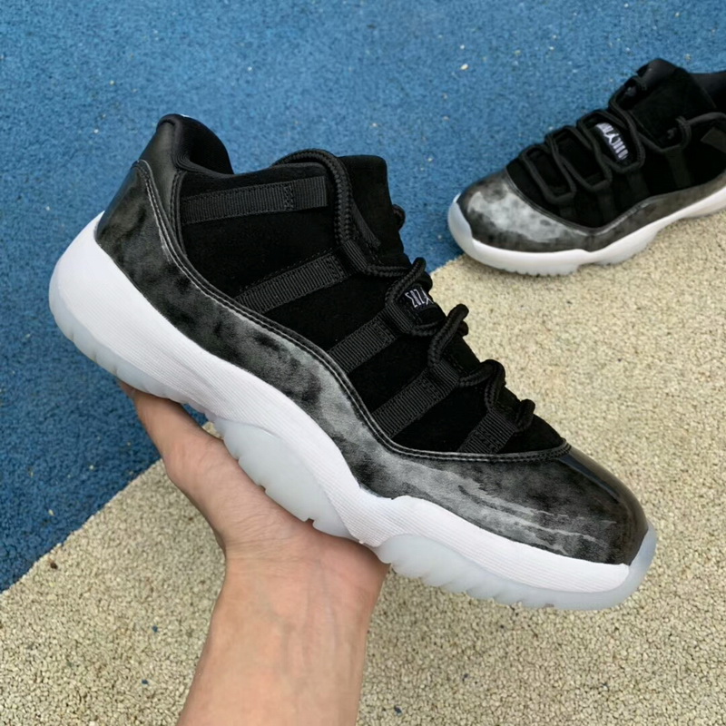 Authentic Air Jordan 11 Low Barons 